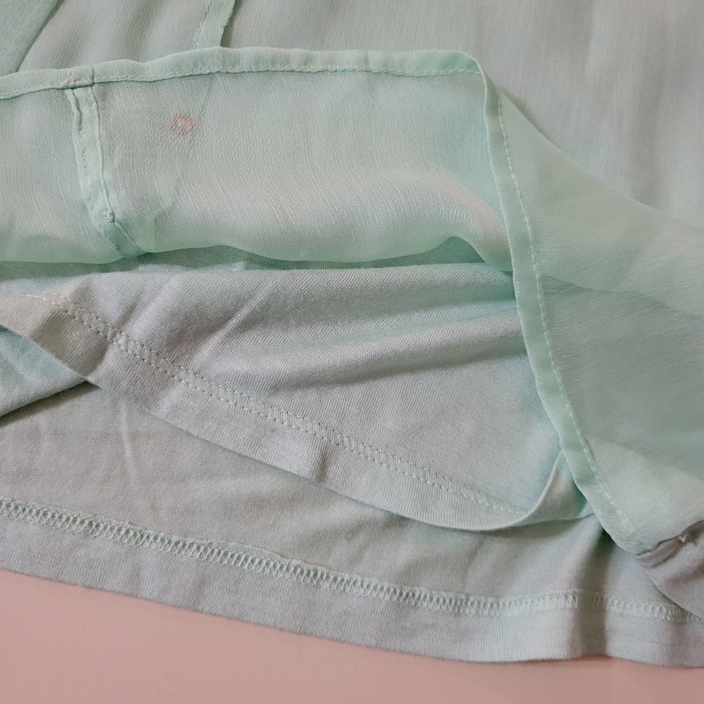 Thelimitedsleeveless Mintblouse — image 7 of 8